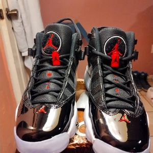 JORDAN 6 RINGS GRADE SCHOOL LIFESTYLE SHOES 4.5Y